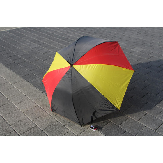 Regenschirm in Deutschlandfarben
